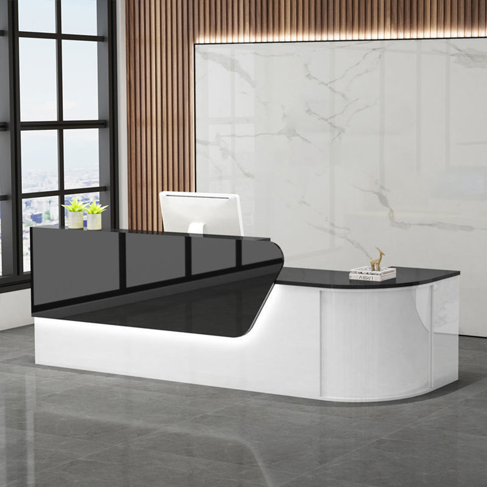 Modern and Minimalistic Semi Circular Reception Desk Suitable for Company Front Desks and Educational Institutions JDT-1022